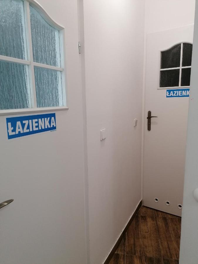 Hostel Tulip - Pokoj Jednoosobowy Nr 3 Ze Wspolna Lazienka I Kuchnia Szczecin Buitenkant foto