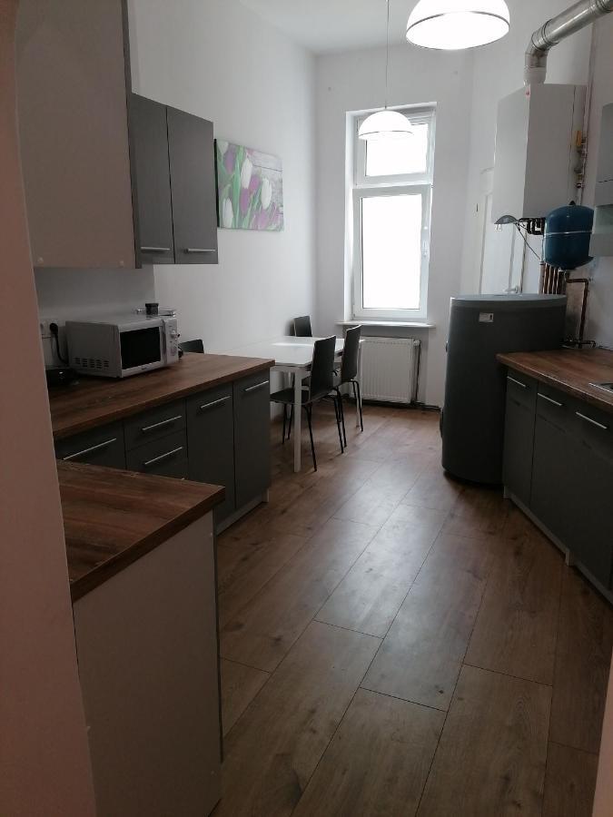 Hostel Tulip - Pokoj Jednoosobowy Nr 3 Ze Wspolna Lazienka I Kuchnia Szczecin Buitenkant foto