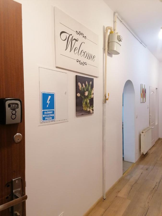 Hostel Tulip - Pokoj Jednoosobowy Nr 3 Ze Wspolna Lazienka I Kuchnia Szczecin Buitenkant foto