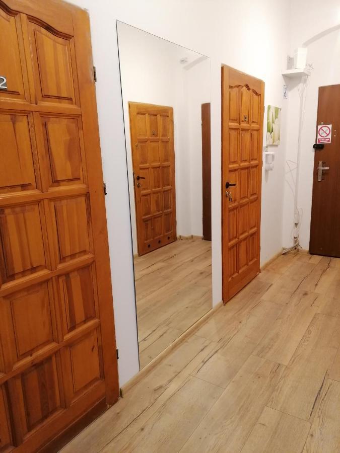 Hostel Tulip - Pokoj Jednoosobowy Nr 3 Ze Wspolna Lazienka I Kuchnia Szczecin Buitenkant foto